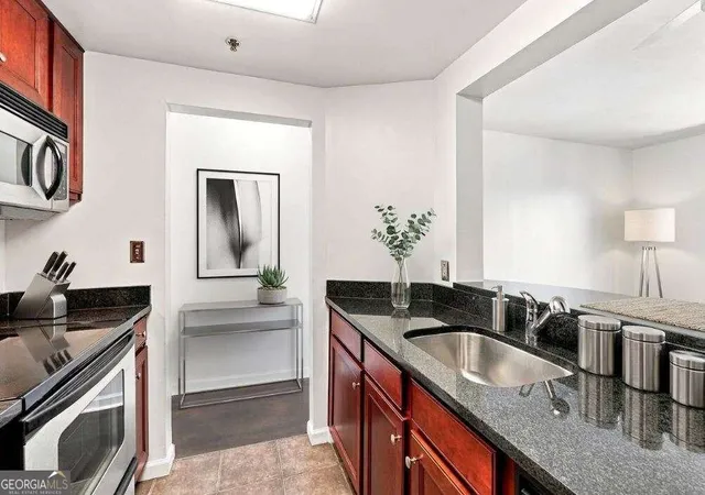 Photo 3 of Condo for sale at 1280 W Peachtree St NW #3001, Atlanta, GA 30309 | MLS# 10844826 | Listing updated on 2026-09-14