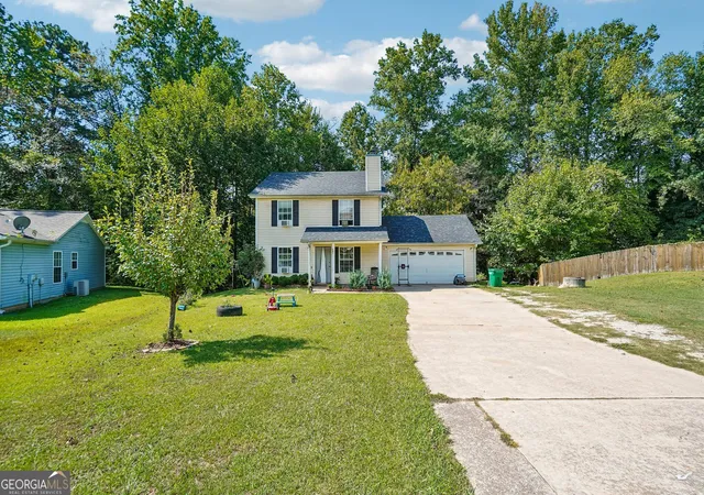 Photo 1 of Single family home for sale at 541 Melrose Dr, Forest Park, GA 30297 | MLS# 10852092 | Listing updated on 2026-10-08
