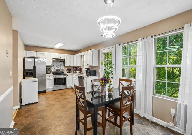 Photo 4 of Single family home for sale at 541 Melrose Dr, Forest Park, GA 30297 | MLS# 10852092 | Listing updated on 2026-10-08