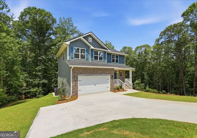 Photo 2 of Single family home for sale at 5325 Vinci Pl, Douglasville, GA 30135 | MLS# 10839807 | Listing updated on 2026-09-11
