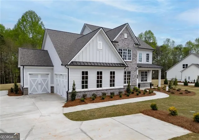 Photo 2 of Single family home for sale at 5430 Settingdown Rd, Cumming, GA 30041 | MLS# 10837980 | Listing updated on 2026-09-16