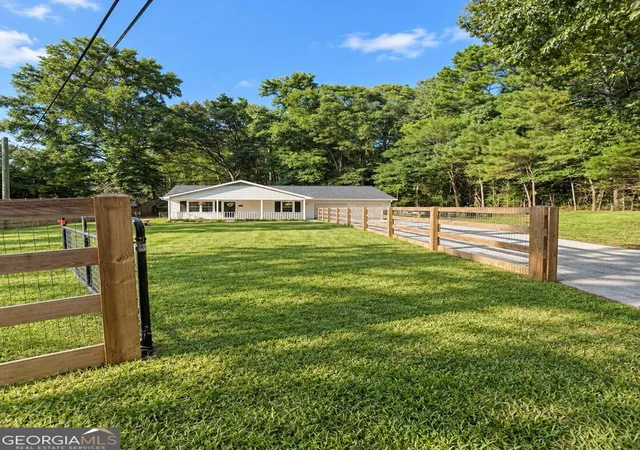Photo 1 of Single family home for sale at 2100 Birmingham Rd, Alpharetta, GA 30004 | MLS# 10850451 | Listing updated on 2026-09-22