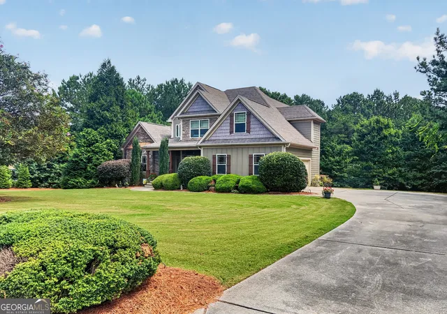 Photo 2 of Single family home for sale at 25 Magnolia Pl Ct, Senoia, GA 30276 | MLS# 10624784 | Listing updated on 2026-09-04