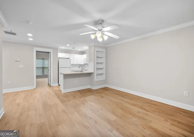 Photo 3 of Condo for sale at 1035 Barnett Shls Rd #APT 931, Athens, GA 30605 | MLS# 10852830 | Listing updated on 2026-10-08