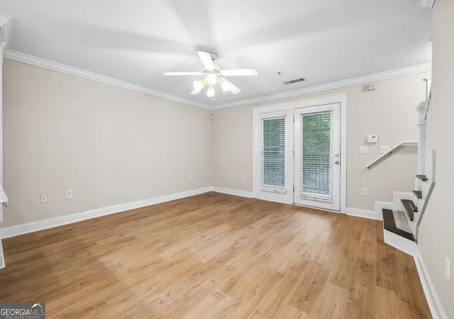 Photo 4 of Condo for sale at 1035 Barnett Shls Rd #APT 931, Athens, GA 30605 | MLS# 10852830 | Listing updated on 2026-10-08