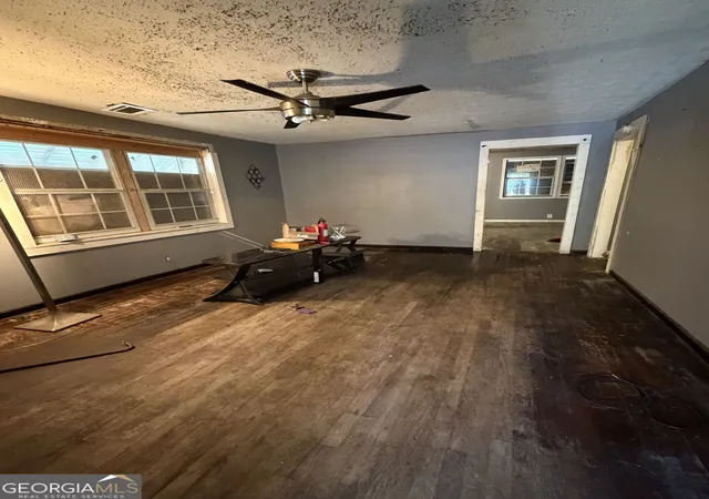 Photo 3 of Single family home for sale at 3096 Rice Cir, Macon, GA 31204 | MLS# 10841615 | Listing updated on 2026-09-24