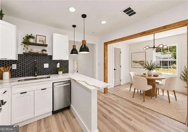 Photo 3 of Single family home for sale at 1046 Cheaves St, Forest Park, GA 30297 | MLS# 10842976 | Listing updated on 2026-10-08