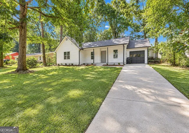 Photo 2 of Sale Pending at 116 Richard Way, Stockbridge, GA 30281 | MLS# 10849065 | Listing updated on 2026-10-03