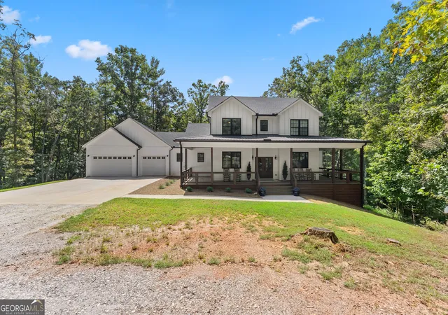 Photo 3 of Single family home for sale at 1366 Deer Woods Trl, Cleveland, GA 30528 | MLS# 10844950 | Listing updated on 2026-10-06