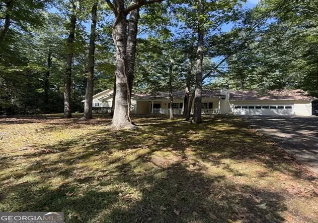 Photo 1 of Single family home for sale at 255 Lakeside Dr, Covington, GA 30016 | MLS# 10850070 | Listing updated on 2026-09-21
