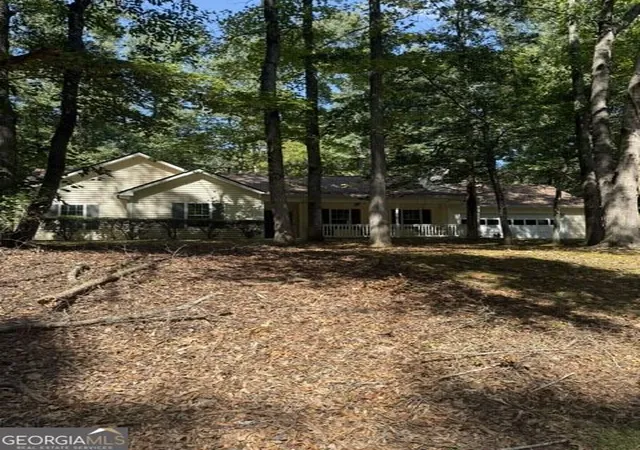 Photo 3 of Single family home for sale at 255 Lakeside Dr, Covington, GA 30016 | MLS# 10850070 | Listing updated on 2026-09-21