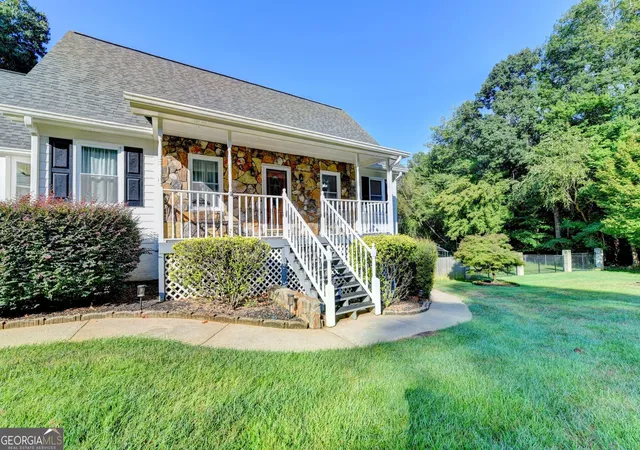 Photo 3 of Single family home for sale at 2100 Oak Village Ln, Lawrenceville, GA 30043 | MLS# 10841013 | Listing updated on 2026-09-19