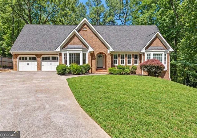 Photo 1 of Sale Pending at 1230 Cliffpine Ct Sw, Marietta, GA 30064 | MLS# 10843640 | Listing updated on 2026-09-18