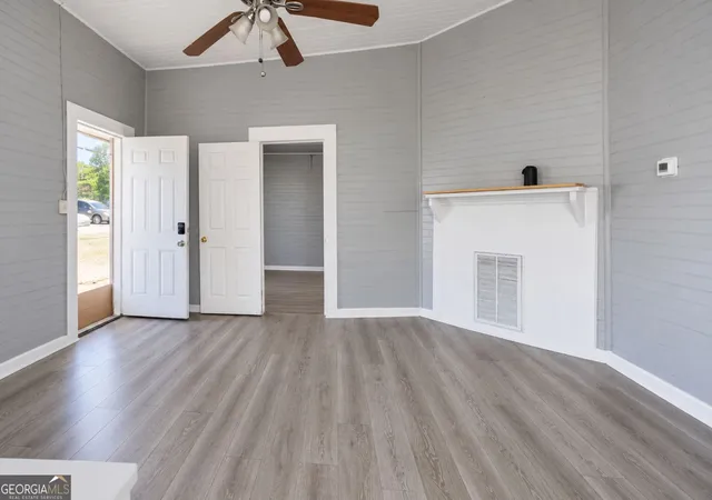 Photo 3 of Single family home for sale at 324 W Line St, Calhoun, GA 30701 | MLS# 10845189 | Listing updated on 2026-09-27
