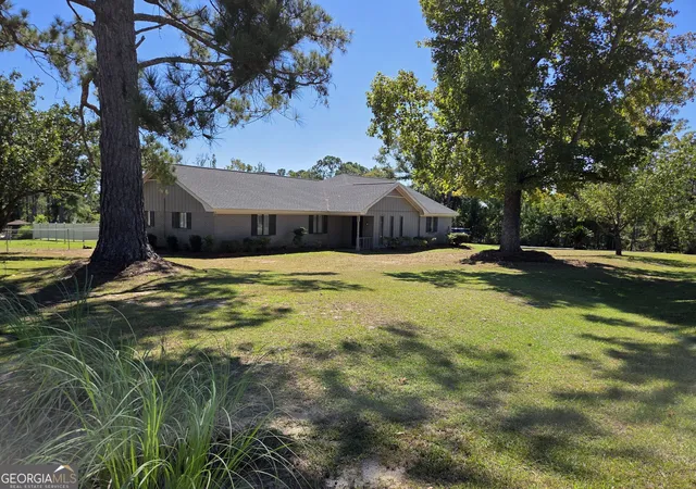 Photo 3 of Single family home for sale at 1603 Fortune Ct, Vidalia, GA 30474 | MLS# 10853668 | Listing updated on 2026-09-25