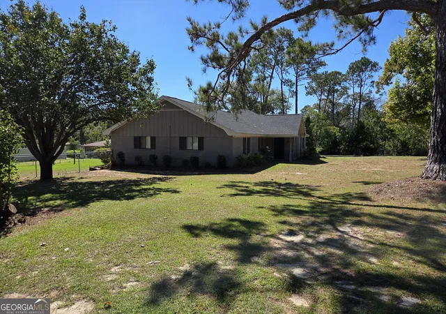Photo 3 of Single family home for sale at 1603 Fortune Ct, Vidalia, GA 30474 | MLS# 10853668 | Listing updated on 2026-09-25