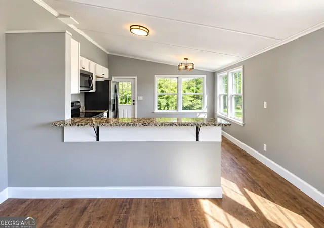 Photo 4 of Sale Pending at 210 Betsy Ln, Rossville, GA 30741 | MLS# 10842891 | Listing updated on 2026-09-11