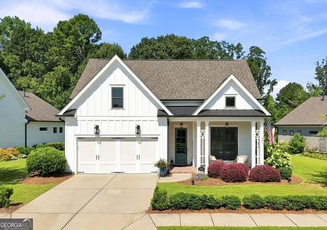 Photo 2 of Single family home for sale at 329 Mcdaniel Pl, Canton, GA 30115 | MLS# 10838310 | Listing updated on 2026-09-18
