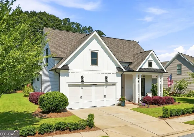 Photo 3 of Single family home for sale at 329 Mcdaniel Pl, Canton, GA 30115 | MLS# 10838310 | Listing updated on 2026-09-18