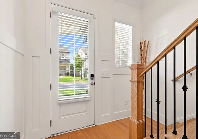 Photo 3 of Single family home for sale at 229 Scottsdale Dr, Marietta, GA 30064 | MLS# 10839884 | Listing updated on 2026-10-10