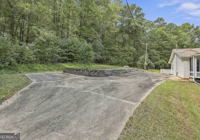 Photo 4 of Single family home for sale at 58 Sardis Church Rd, Newnan, GA 30263 | MLS# 10844139 | Listing updated on 2026-09-12