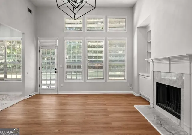Photo 3 of Single family home for sale at 120 Mcintosh Pl Dr, Fayetteville, GA 30214 | MLS# 10841397 | Listing updated on 2026-09-08