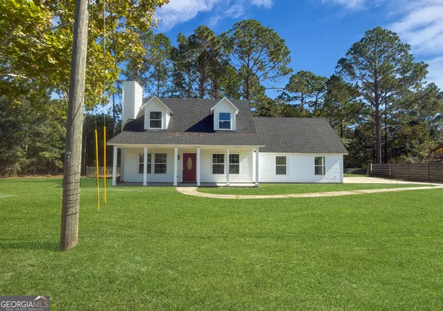 Photo 3 of Single family home for sale at 648 Honey Ridge Ln, Hinesville, GA 31313 | MLS# 10848246 | Listing updated on 2026-09-23