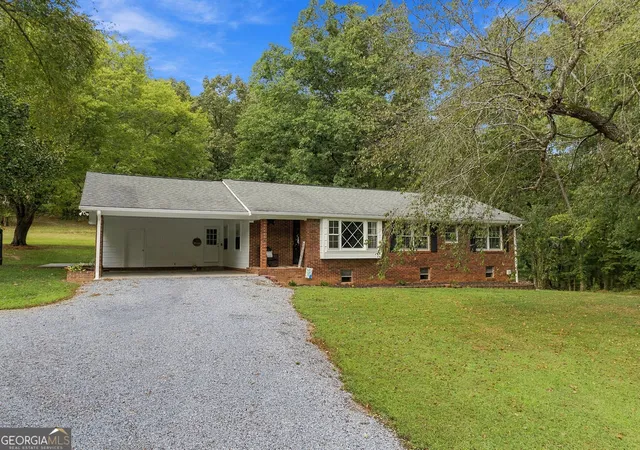 Photo 2 of Single family home for sale at 1634 Little Texas Valley Rd Nw, Rome, GA 30165 | MLS# 10847030 | Listing updated on 2026-09-26