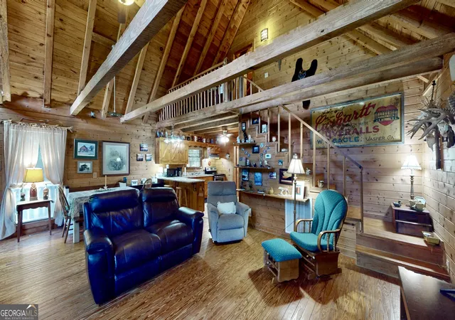 Photo 3 of Single family home for sale at 402 Sun Mountain Rd, Chatsworth, GA 30705 | MLS# 10845529 | Listing updated on 2026-09-28