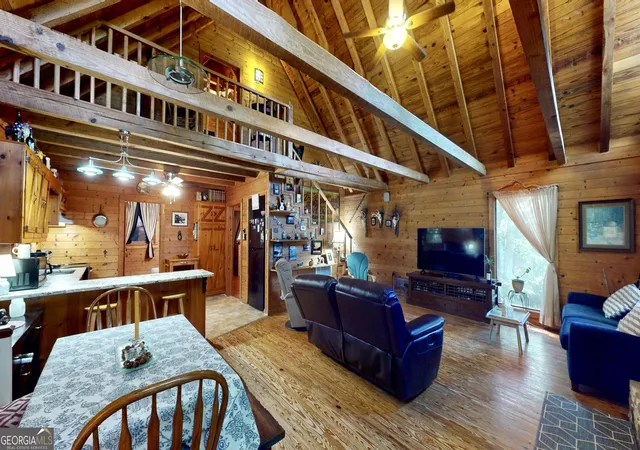 Photo 4 of Single family home for sale at 402 Sun Mountain Rd, Chatsworth, GA 30705 | MLS# 10845529 | Listing updated on 2026-09-28