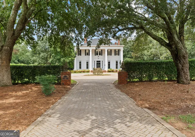 Photo 1 of Single family home for sale at 617 Dixie Ave, Madison, GA 30650 | MLS# 10871995 | Listing updated on 2026-10-27