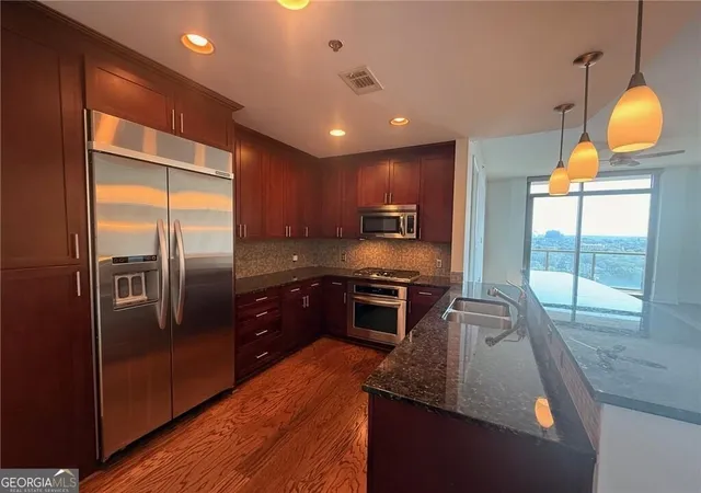 Photo 3 of Condo for sale at 270 17th Street Nw #2207, Atlanta, GA 30363 | MLS# 10853048 | Listing updated on 2026-10-09