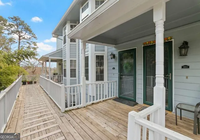 Photo 3 of Condo for sale at 4120 Riverlook Pkwy Se #203, Marietta, GA 30067 | MLS# 10841477 | Listing updated on 2026-10-03