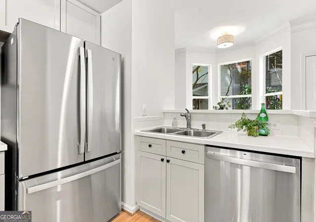 Photo 4 of Townhouse for sale at 951 Glenwood Ave SE #1202, Atlanta, GA 30316 | MLS# 10843988 | Listing updated on 2026-09-11