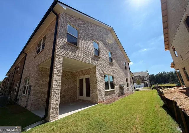 Photo 3 of Townhouse for sale at 1292 Fagiolo St, Mcdonough, GA 30253 | MLS# 10848775 | Listing updated on 2026-10-02