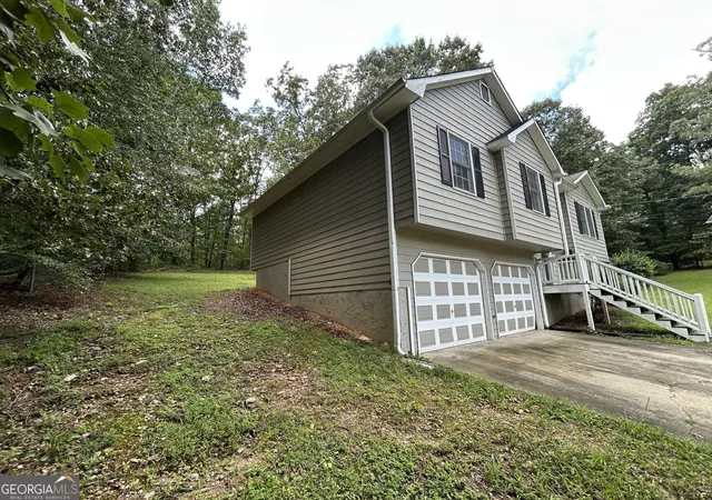 Photo 2 of Single family home for sale at 148 Dillon Dr, Douglasville, GA 30134 | MLS# 10841063 | Listing updated on 2026-09-06