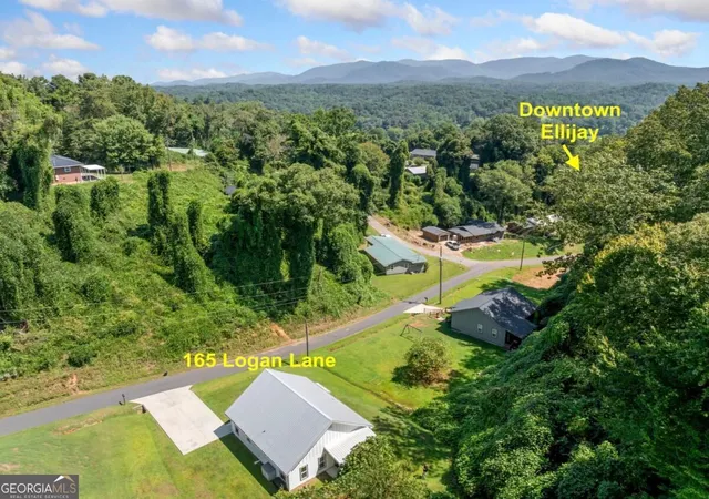 Photo 3 of Single family home for sale at 165 Logan Ln, Ellijay, GA 30540 | MLS# 10851621 | Listing updated on 2026-10-07