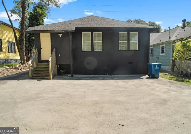 Photo 22 of Single family home for sale at 845 Metropolitan Pkwy Sw, Atlanta, GA 30310 | MLS# 10842715 | Listing updated on 2026-09-10