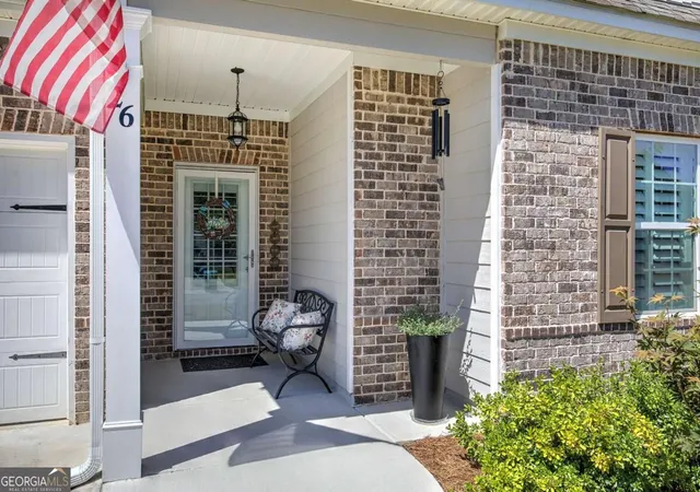 Photo 2 of Single family home for sale at 26 Blarneystone Way, Adairsville, GA 30103 | MLS# 10845742 | Listing updated on 2026-09-28