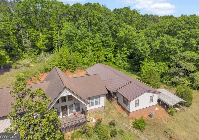Photo 3 of Single family home for sale at 1894 Athens Rd, Carnesville, GA 30521 | MLS# 10742400 | Listing updated on 2026-09-22