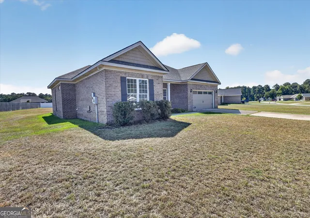 Photo 3 of Single family home for sale at 509 Winter Way, Statesboro, GA 30458 | MLS# 10837328 | Listing updated on 2026-09-19