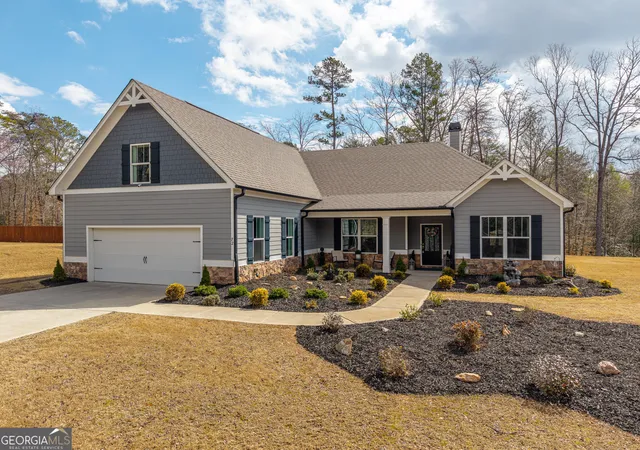 Photo 1 of Single family home for sale at 72 Highland Pointe Dr, Ellijay, GA 30536 | MLS# 10852452 | Listing updated on 2026-10-08