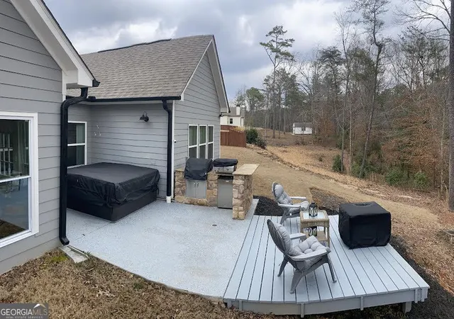Photo 4 of Single family home for sale at 72 Highland Pointe Dr, Ellijay, GA 30536 | MLS# 10852452 | Listing updated on 2026-10-08
