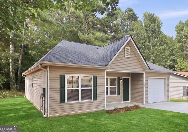 Photo 2 of Single family home for sale at 123 Whispering Pine Ln Ne, White, GA 30184 | MLS# 10849926 | Listing updated on 2026-10-05