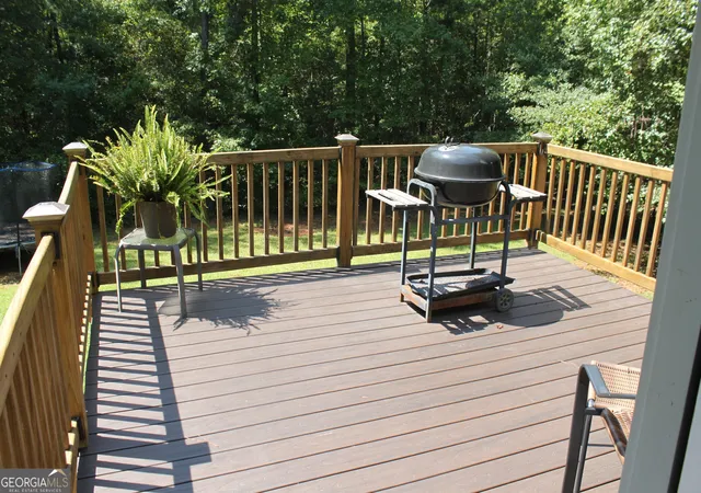 Photo 2 of Single family home for sale at 367 Pine Knoll Dr, Warm Springs, GA 31830 | MLS# 10838532 | Listing updated on 2026-09-11