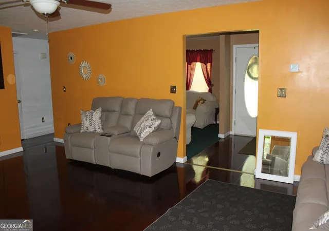 Photo 4 of Single family home for sale at 367 Pine Knoll Dr, Warm Springs, GA 31830 | MLS# 10838532 | Listing updated on 2026-09-11