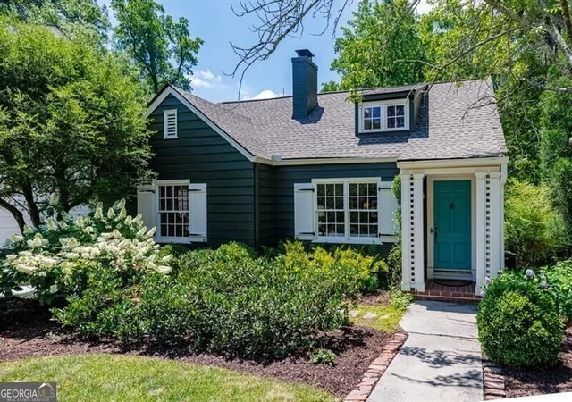 Photo 2 of Single family home for sale at 2354 Hurst Dr Ne, Atlanta, GA 30305 | MLS# 10843352 | Listing updated on 2026-09-11