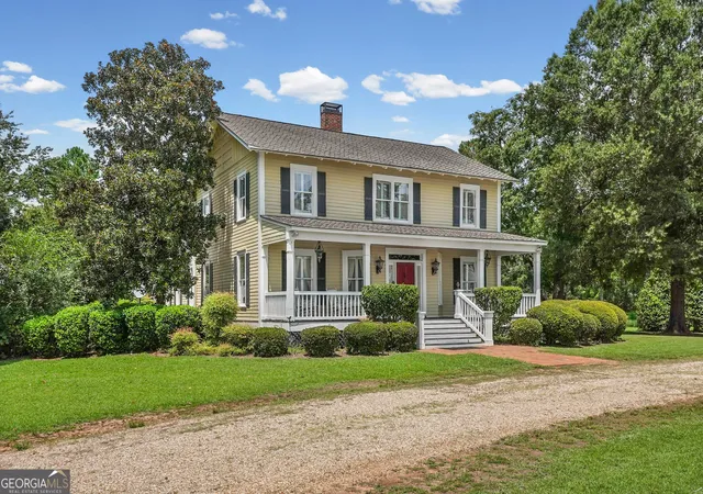 Photo 2 of Single family home for sale at 2431 Tarva Rd, Albany, GA 31721 | MLS# 10837842 | Listing updated on 2026-09-03