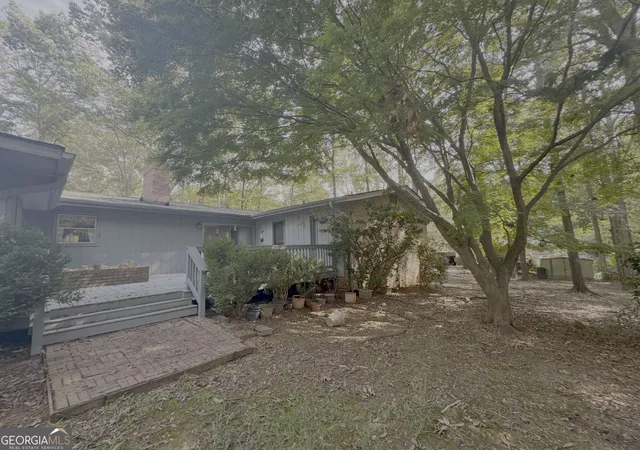 Photo 3 of Single family home for sale at 220 Rollingwood Dr, Athens, GA 30605 | MLS# 10838849 | Listing updated on 2026-09-16