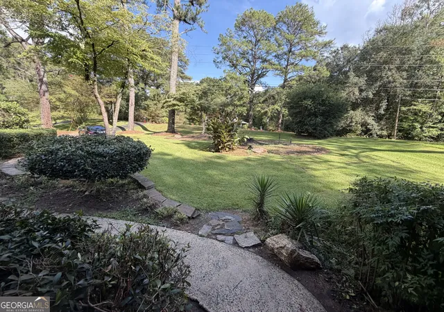 Photo 2 of Single family home for sale at 6450 E Stubbs Rd, South Fulton, GA 30349 | MLS# 10834750 | Listing updated on 2026-09-19